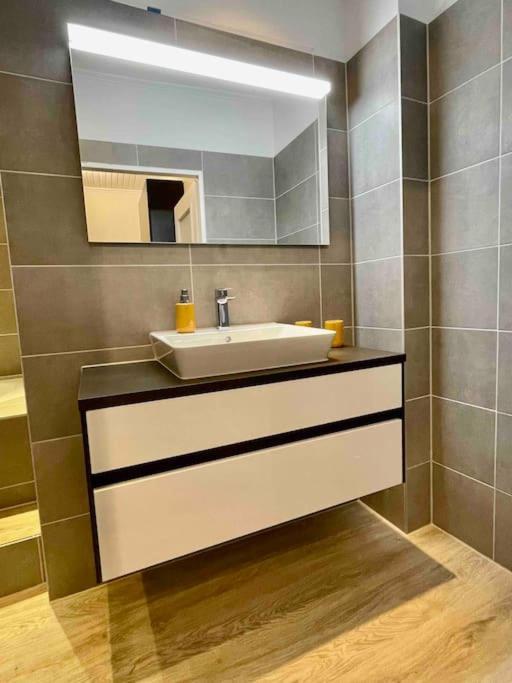 Studioappartement Mit Privatgarten In Ruhiger Wohnsiedlung Neumünster Exteriér fotografie