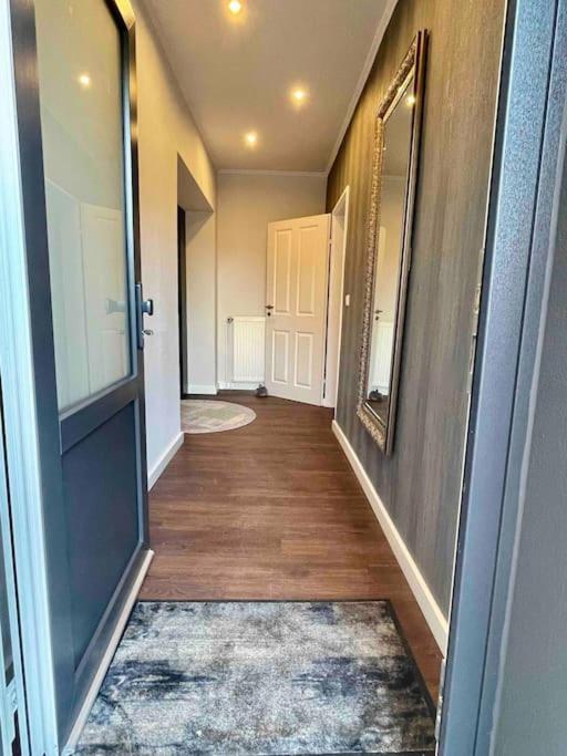 Studioappartement Mit Privatgarten In Ruhiger Wohnsiedlung Neumünster Exteriér fotografie